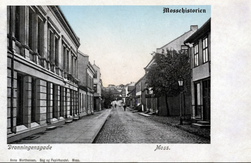 Fil:Dronningens gate 1902.png